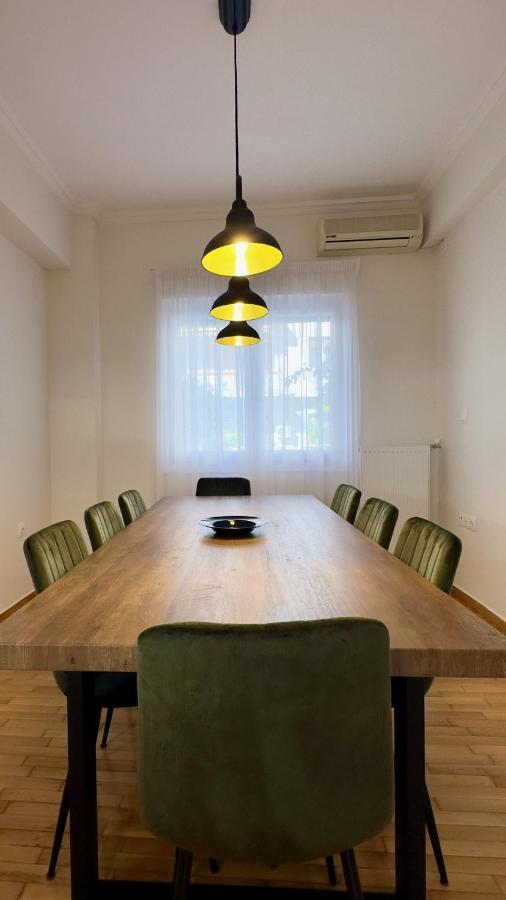 Spacious Luxury Apartment In Athens, Tan Efroniou Exterior photo